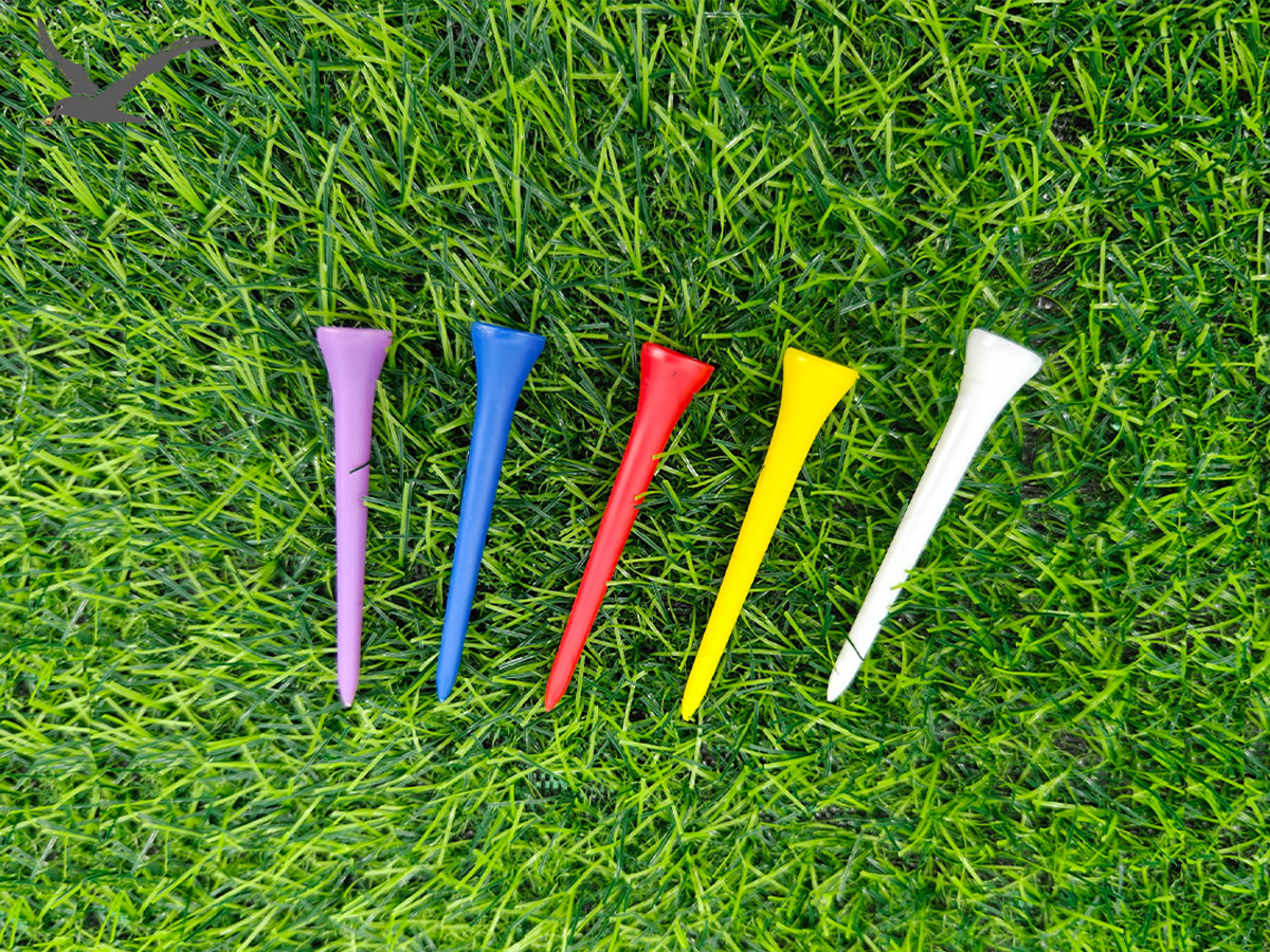 Materialen aniztasuna: Golfeko Tees